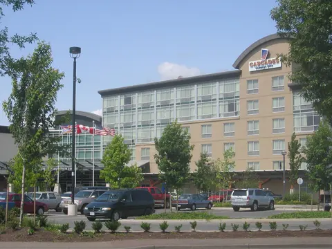 Cascades Casino Langley, the building seen from outside